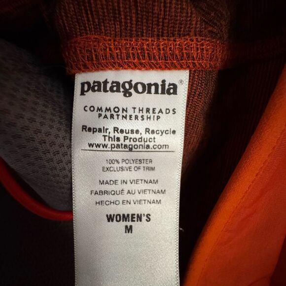 Patagonia Orange Women's Jacket - Picture 13 of 16